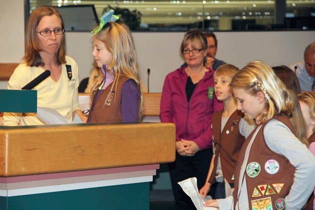 Kirkland Brownie Troop 40451 attended the Kirkland City Council meeting on April 1.