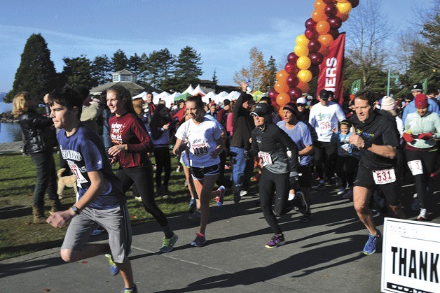 Many gathered in downtown Kirkland's Marina Park on Sunday to participate in the 13th Annual Hopelink Turkey Trot.