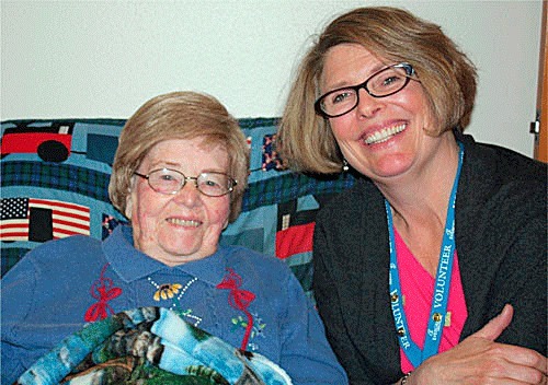 Hospice resident Ethyle Taylor and volunteer Priscilla Wiest.