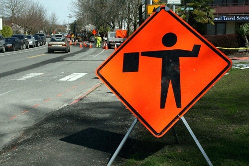 The City of Kirkland will completely close 108th Ave. N.E. at N.E. 53rd Street to traffic in all directions for up to ten consecutive days starting Aug. 14.