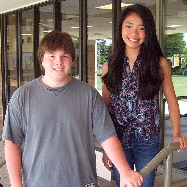 Kamiakin Middle School students Wesley Crowe and Samantha Haong were recipients of the Kamiakin's director’s award.