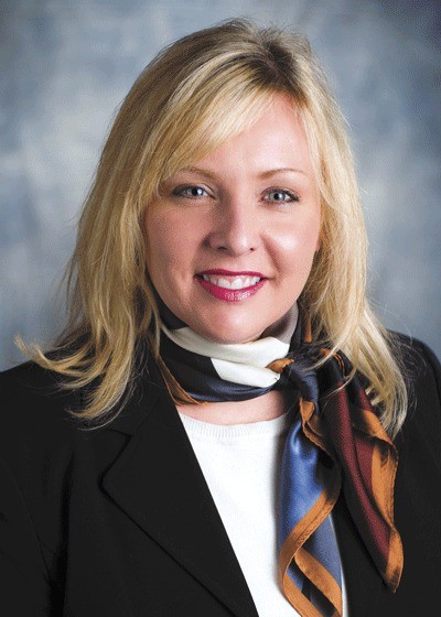 Dr. Traci Pierce