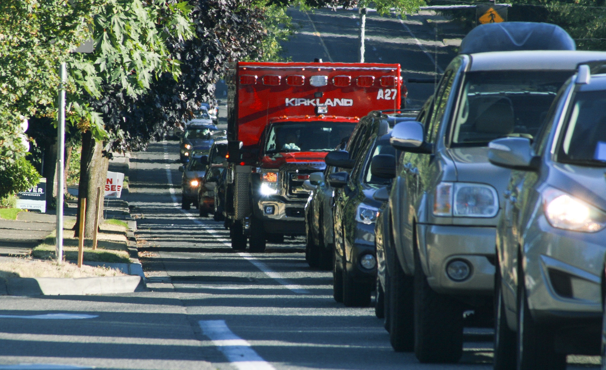 Traffic backs up along 100th Avenue Northeast in Kirkland on a Tuesday evening